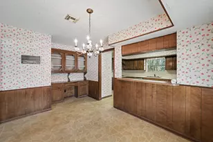 28902 Holly Hill Dr, Shenandoah, TX 77381 - Photo 13