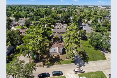 28902 Holly Hill Drive, Shenandoah, TX 77381 - Photo 37