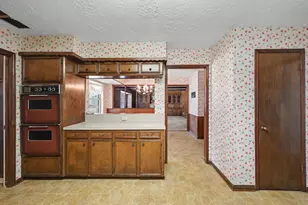 28902 Holly Hill Dr, Shenandoah, TX 77381 - Photo 11