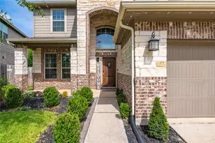 363 Century Oaks Ln, La Marque, TX 77568 - Photo 3