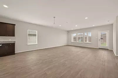 1614 Chase Anchor Court, Richmond, TX 77469 - Photo 5