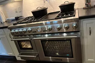 922 Alexander St, Houston, TX 77008 - Photo 9