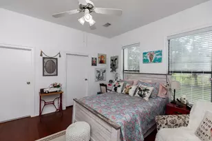385 W Cora Lee St, Sour Lake, TX 77659 - Photo 23