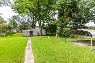 385 W Cora Lee St, Sour Lake, TX 77659 - Photo 31