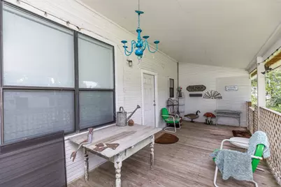 385 W Cora Lee Street, Sour Lake, TX 77659 - Photo 29