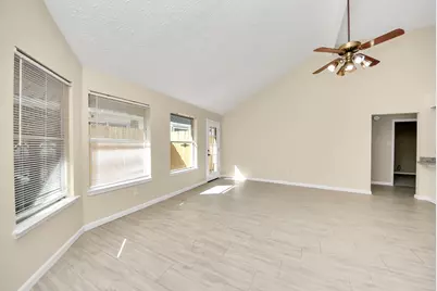 6011 Shady Manor Drive, Katy, TX 77449 - Photo 7
