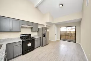 6011 Shady Manor Dr, Katy, TX 77449 - Photo 11