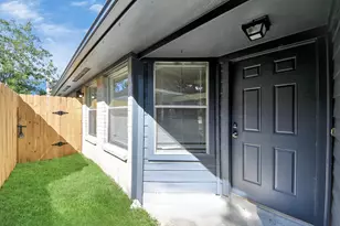 6011 Shady Manor Dr, Katy, TX 77449 - Photo 5