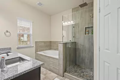 8319 Sweet Bay Circle, Baytown, TX 77523 - Photo 9