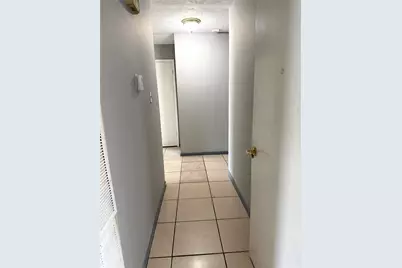 12615 Shannon Hills Drive, Houston, TX 77099 - Photo 17