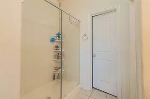 107 Montecito Ct, Manvel, TX 77578 - Photo 17