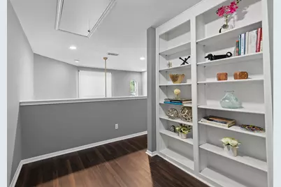 2212 Hopkins Street #2212, Houston, TX 77006 - Photo 19