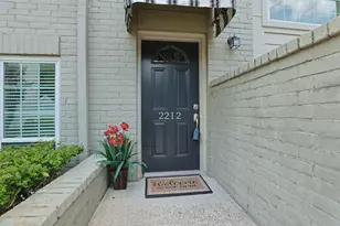 2212 Hopkins St, Houston, TX 77006 - Photo 33