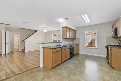13111 Royal Bell Court, Houston, TX 77047 - Photo 5