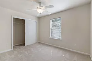 13111 Royal Bell Ct, Houston, TX 77047 - Photo 17