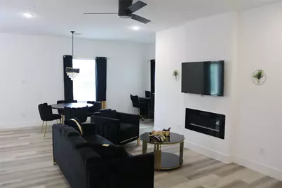 5204 Gold St A, Houston, TX 77026 - Photo 3