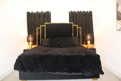 5204 Gold St A, Houston, TX 77026 - Photo 9