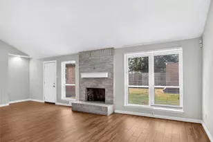 7823 Chasecreek Dr, Houston, TX 77489 - Photo 9