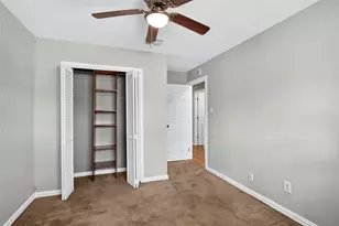 7823 Chasecreek Dr, Houston, TX 77489 - Photo 19