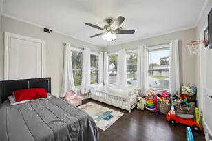 724 Aron St, Baytown, TX 77520 - Photo 19