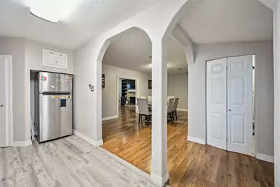 724 Aron Street, Baytown, TX 77520 - Photo 11