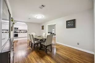 724 Aron St, Baytown, TX 77520 - Photo 11