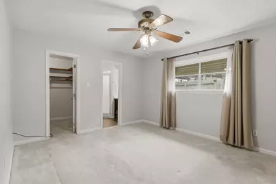 106 Wedgewood Avenue, Hitchcock, TX 77563 - Photo 15