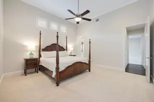 33 N Creekside Ct, Houston, TX 77055 - Photo 23