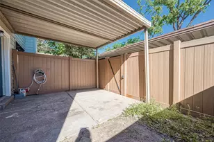 12829 Briarwest Cir, Houston, TX 77077 - Photo 43