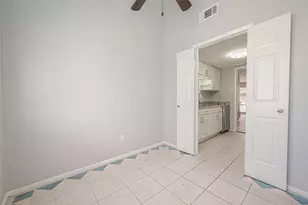 12829 Briarwest Cir, Houston, TX 77077 - Photo 23