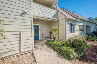 12829 Briarwest Circle, Houston, TX 77077 - Photo 3