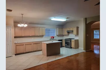 5406 Meadow Canyon, Sugar Land, TX 77479 - Photo 3