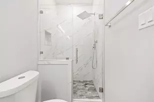 4923 Golden Forest Dr, Houston, TX 77091 - Photo 31