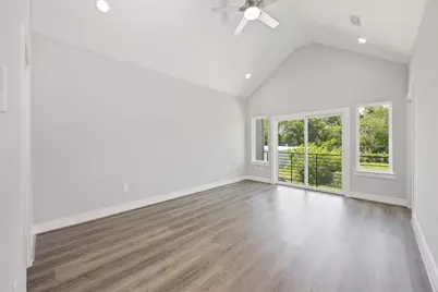 4923 Golden Forest Drive, Houston, TX 77091 - Photo 21