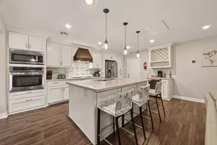 11102 Hillcroft Ave, Houston, TX 77096 - Photo 17