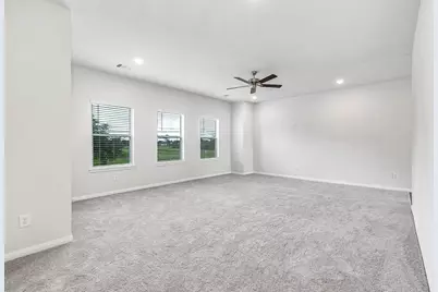 14954 Eagle Feather Drive, Houston, TX 77090 - Photo 19