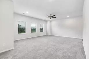 14954 Eagle Feather Dr, Houston, TX 77090 - Photo 19