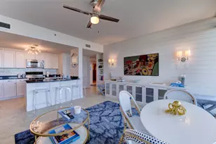 801 E Beach Dr, Galveston, TX 77550 - Photo 9