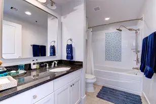 801 E Beach Dr, Galveston, TX 77550 - Photo 5