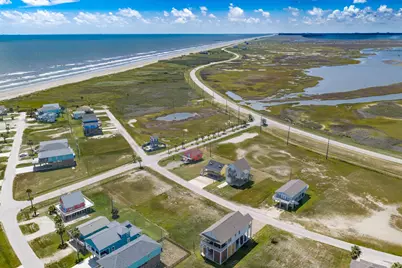 13016 Jean Lafitte Drive, Freeport, TX 77541 - Photo 9