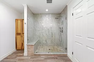 1320 Woodvine Dr, Houston, TX 77055 - Photo 29