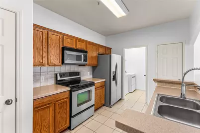 6607 Lake Woodlands Drive #431, The Woodlands, TX 77382 - Photo 9