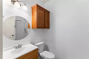 6607 Lake Woodlands Dr, The Woodlands, TX 77382 - Photo 11