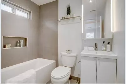 6107 N Main St, Houston, TX 77008 - Photo 9