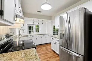 235 Thunderbird Ct, Conroe, TX 77304 - Photo 23