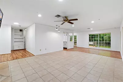 235 Thunderbird Court, Conroe, TX 77304 - Photo 11