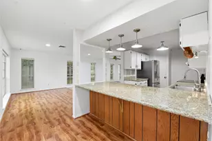 235 Thunderbird Ct, Conroe, TX 77304 - Photo 25