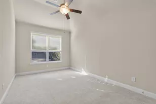 35 N Swanwick Pl, Tomball, TX 77375 - Photo 27