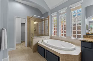 35 N Swanwick Pl, Tomball, TX 77375 - Photo 19