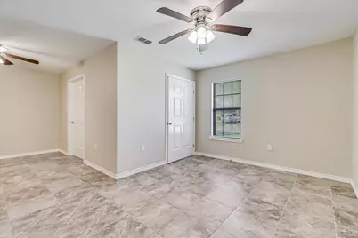 2111 E Lott Avenue, Kingsville, TX 78363 - Photo 25